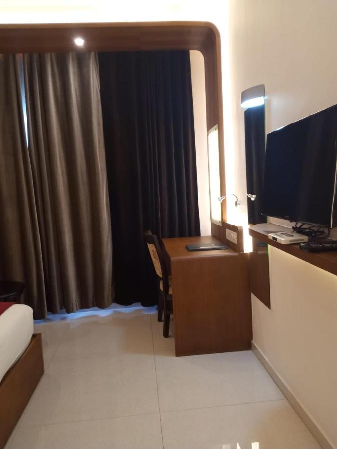 Vakkom Palazzo Varkala Esterno foto