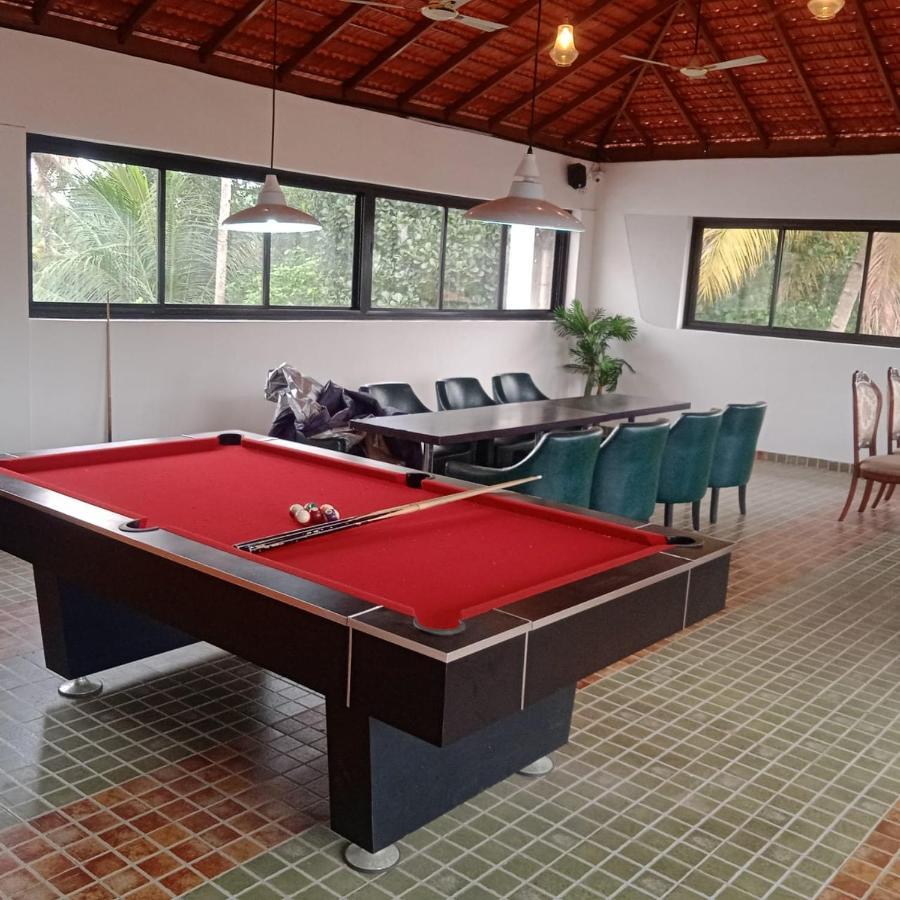 Vakkom Palazzo Varkala Esterno foto